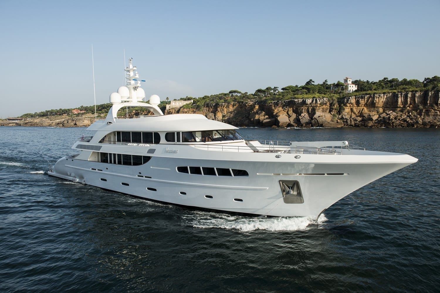 private yacht charter in uk