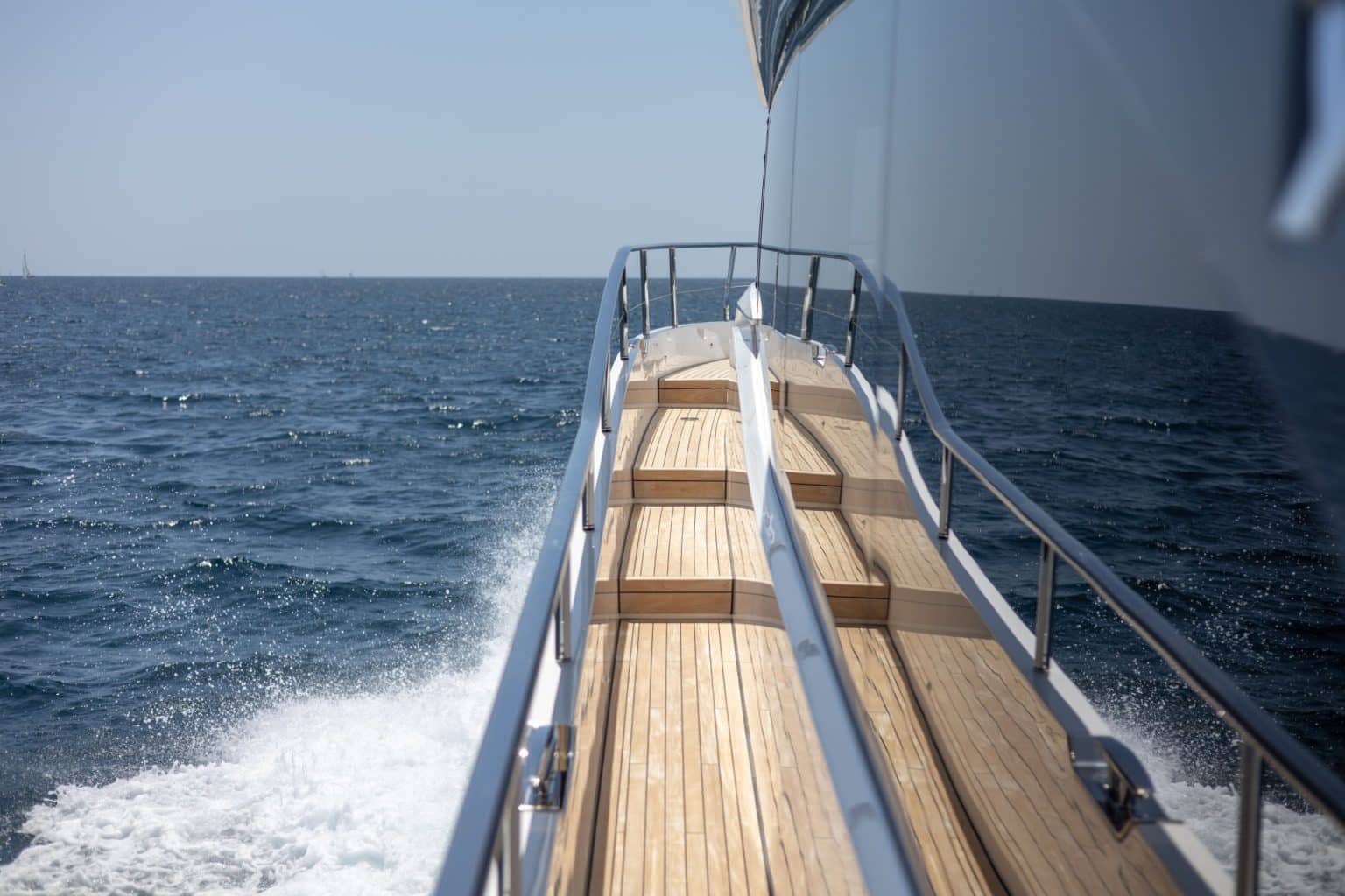 jpeg-optimizer_Y72'SohazIV' sidedecks