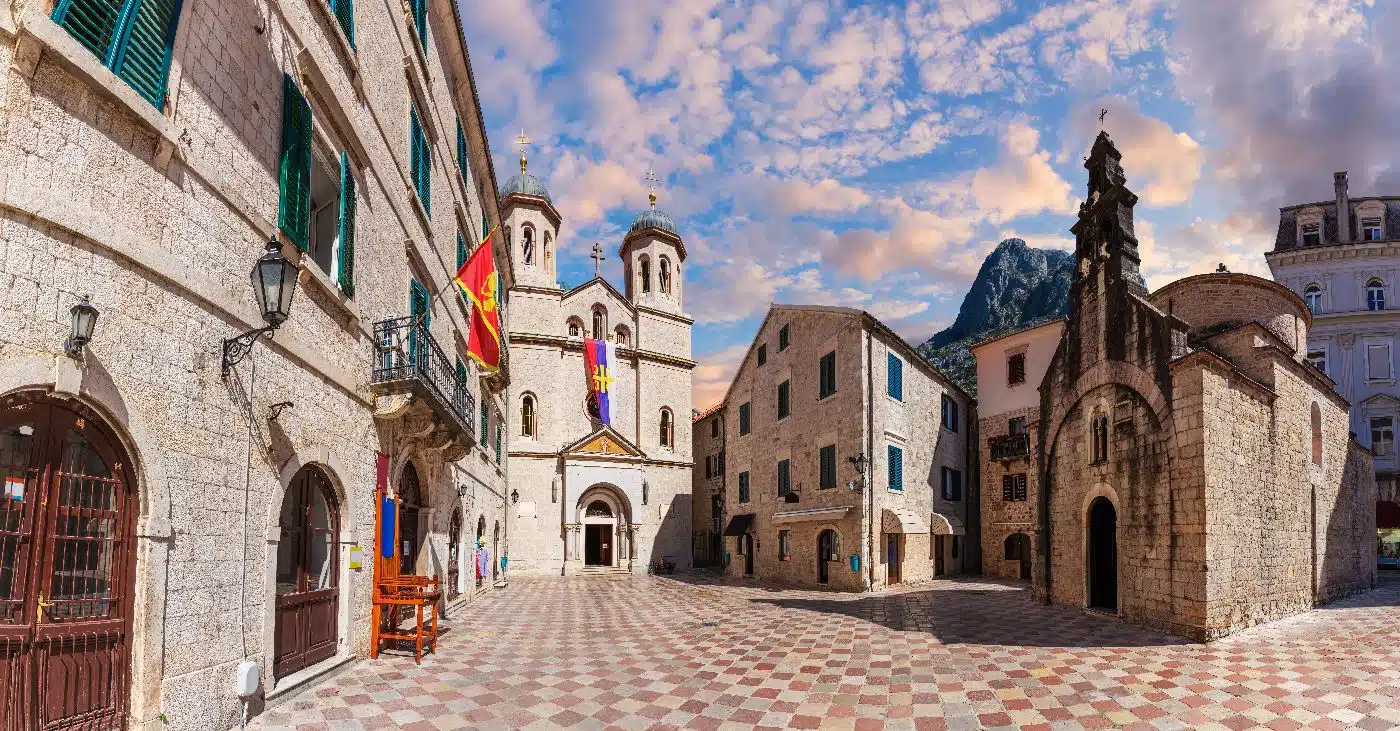 jpeg-optimizer_shutterstock_1830830285 Kotor, Montenegro