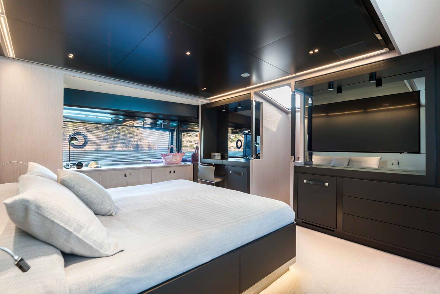 Barracuda III_Interiors_06