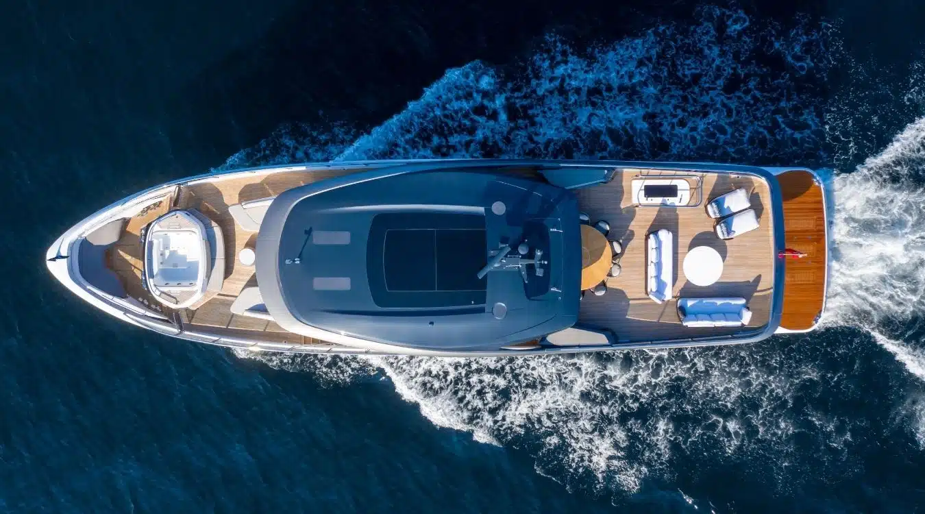 How much does a yacht charter cost?