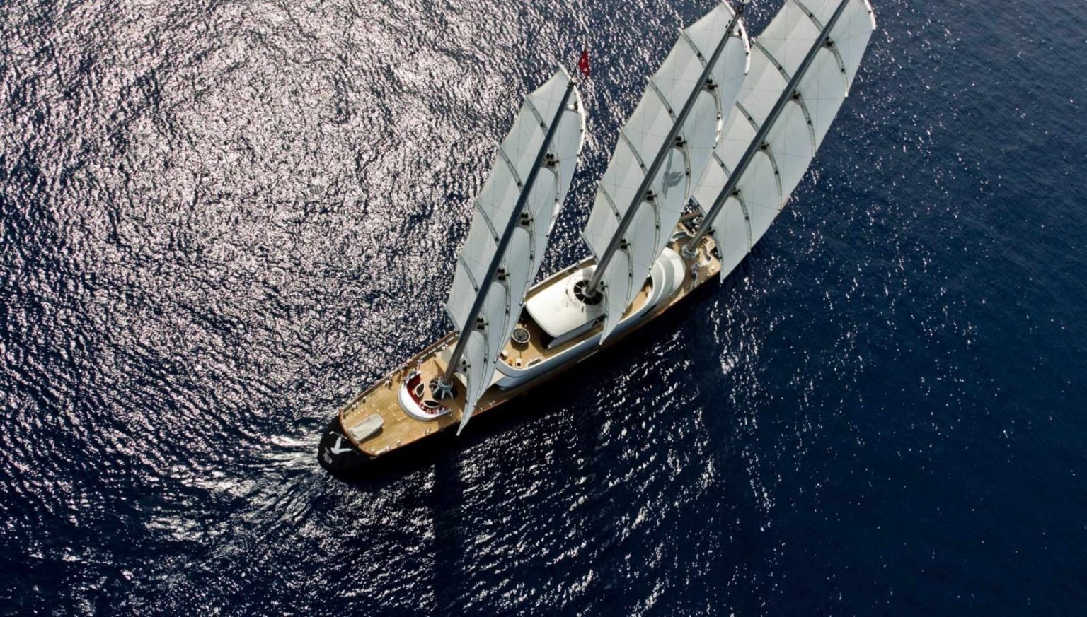 Maltese-Falcon-yacht-charter-4-1700x966