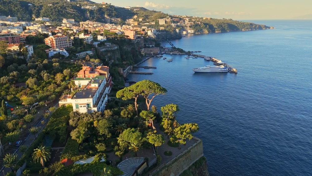 Morning,View,Of,Sorrento,,Italy.,Aerial,Shot,Sorrento,City,Center