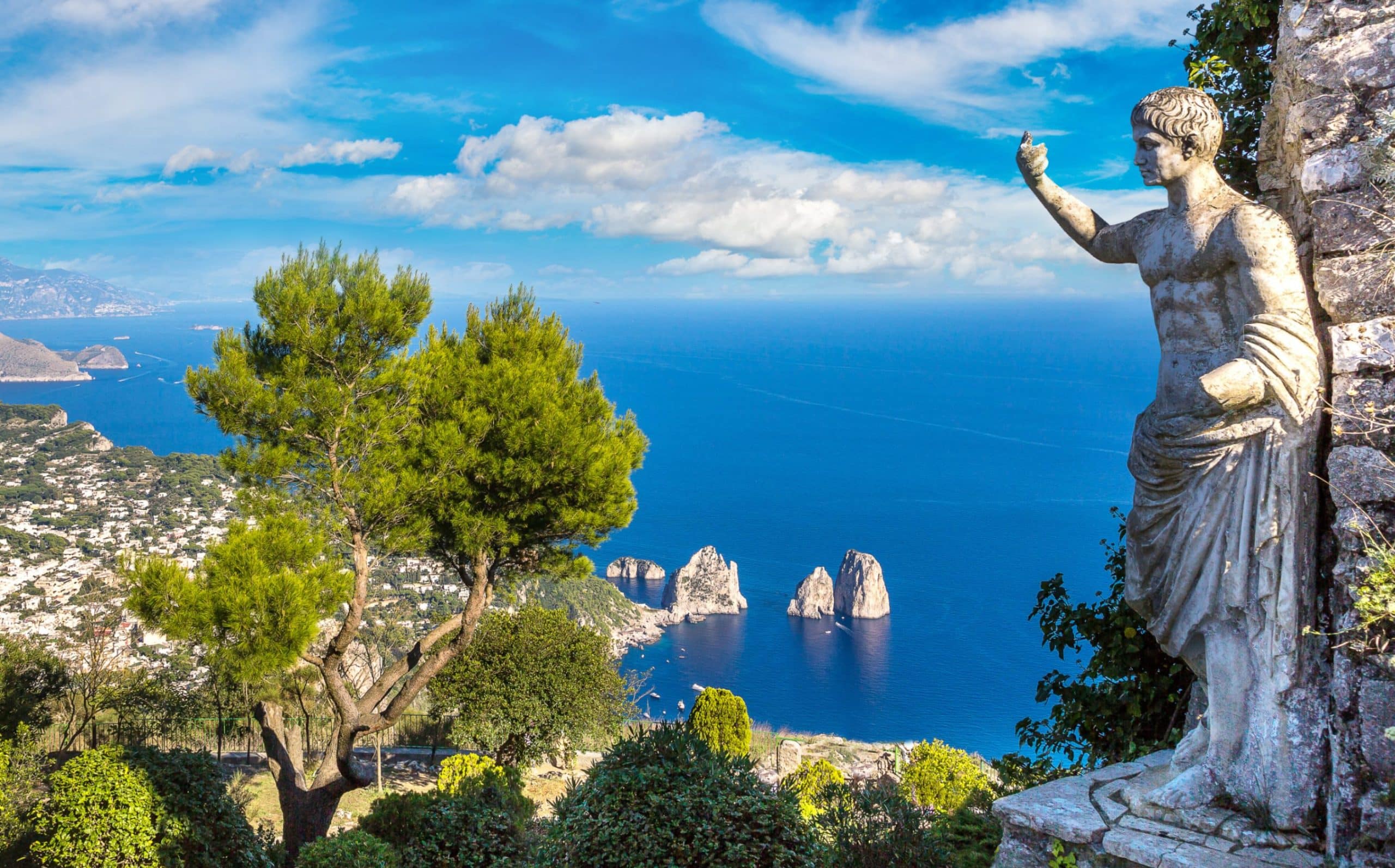 jpeg-optimizer_shutterstock_500965081 Capri island